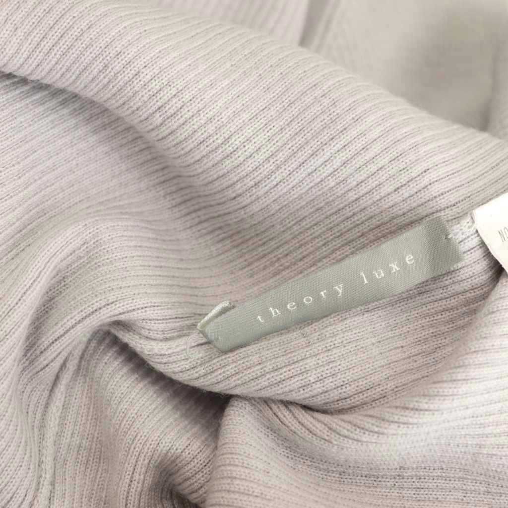 人気のtheory luxe カシミア100% グレー　タートルネック セオリーリュクス カシミヤ100% タートルネック ニット セーター
