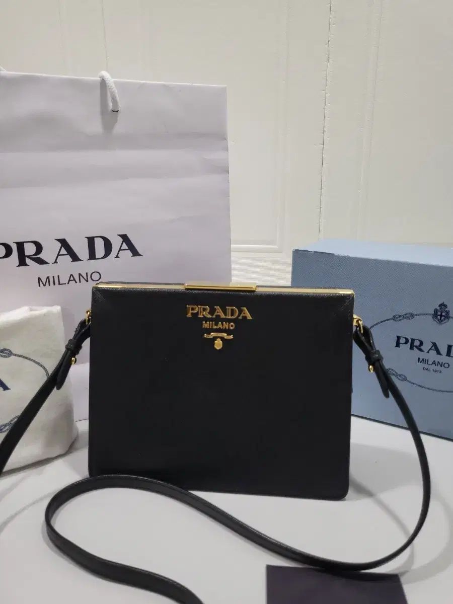 PRADA プラダ サフィアーノ シティ ミニ クロスバッグ