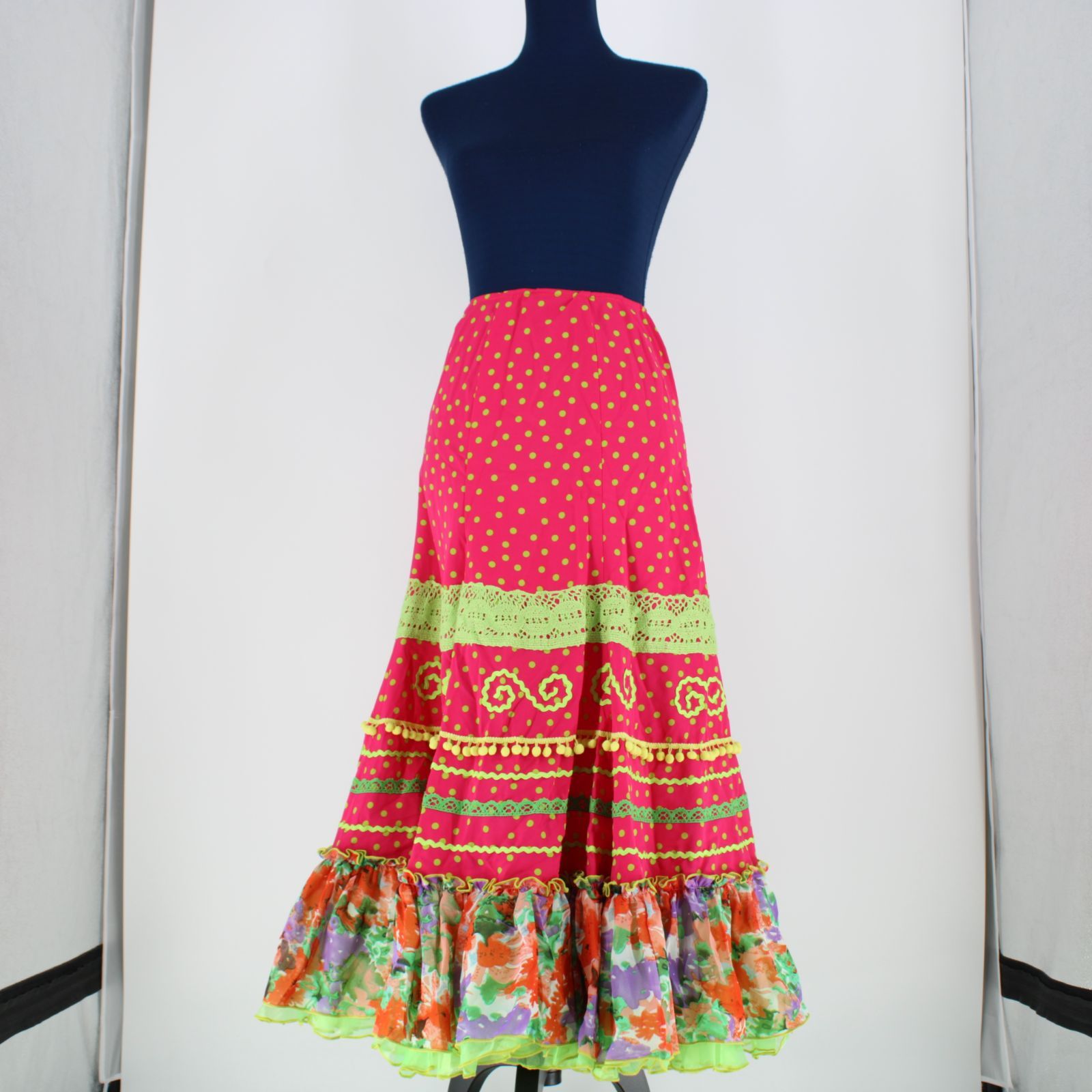 美品 フラメンコ衣装】ピンク ファルダ スカート ボランテ ドット 水玉