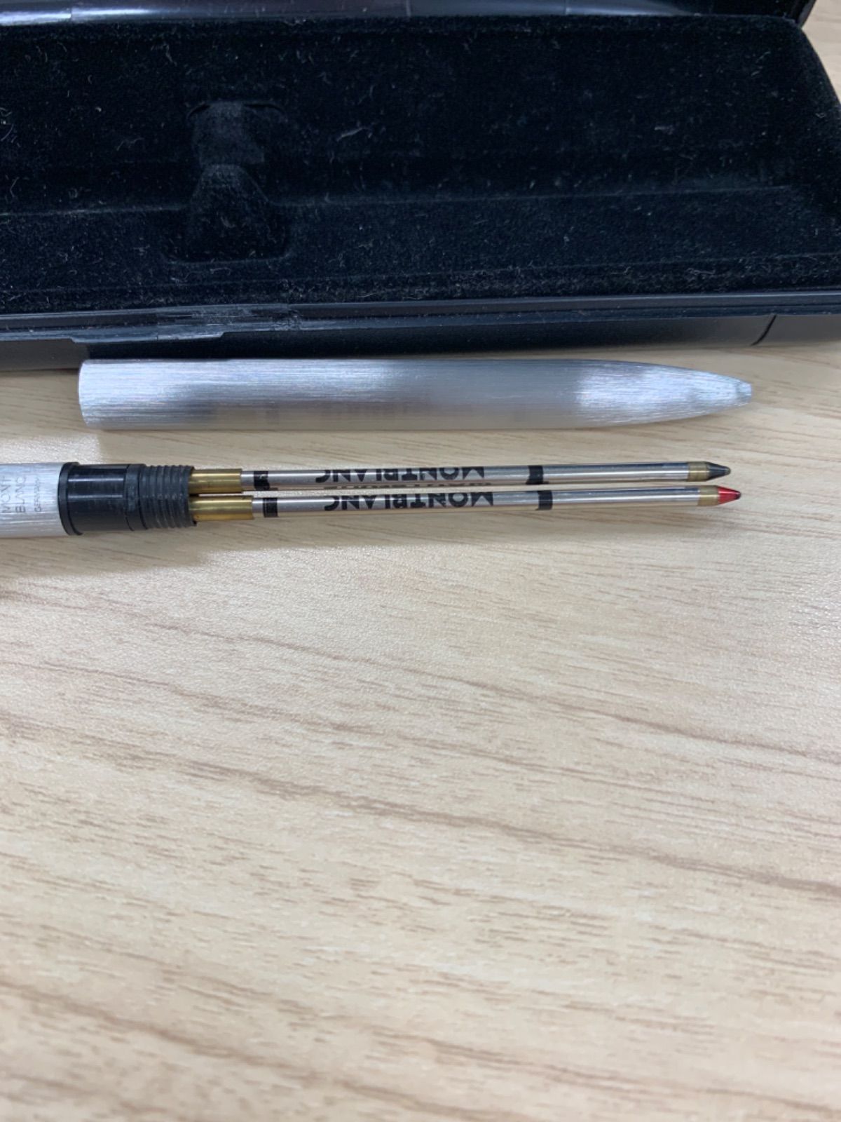 新品未使用☆MONTBLANC モンブラン 2色ボールペン ケース付