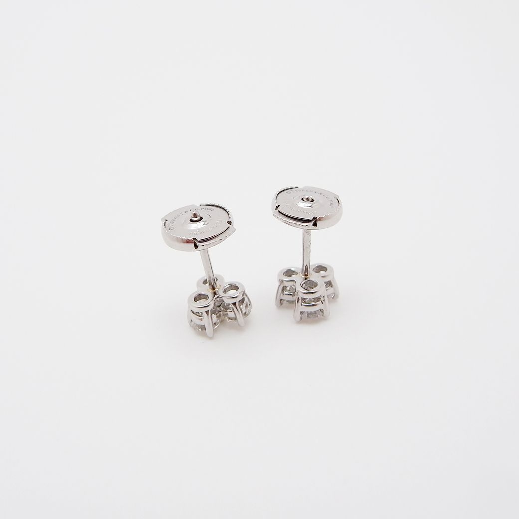 ティファニー アリア ピアス ダイヤモンド Pt950 箱 付き SAランク