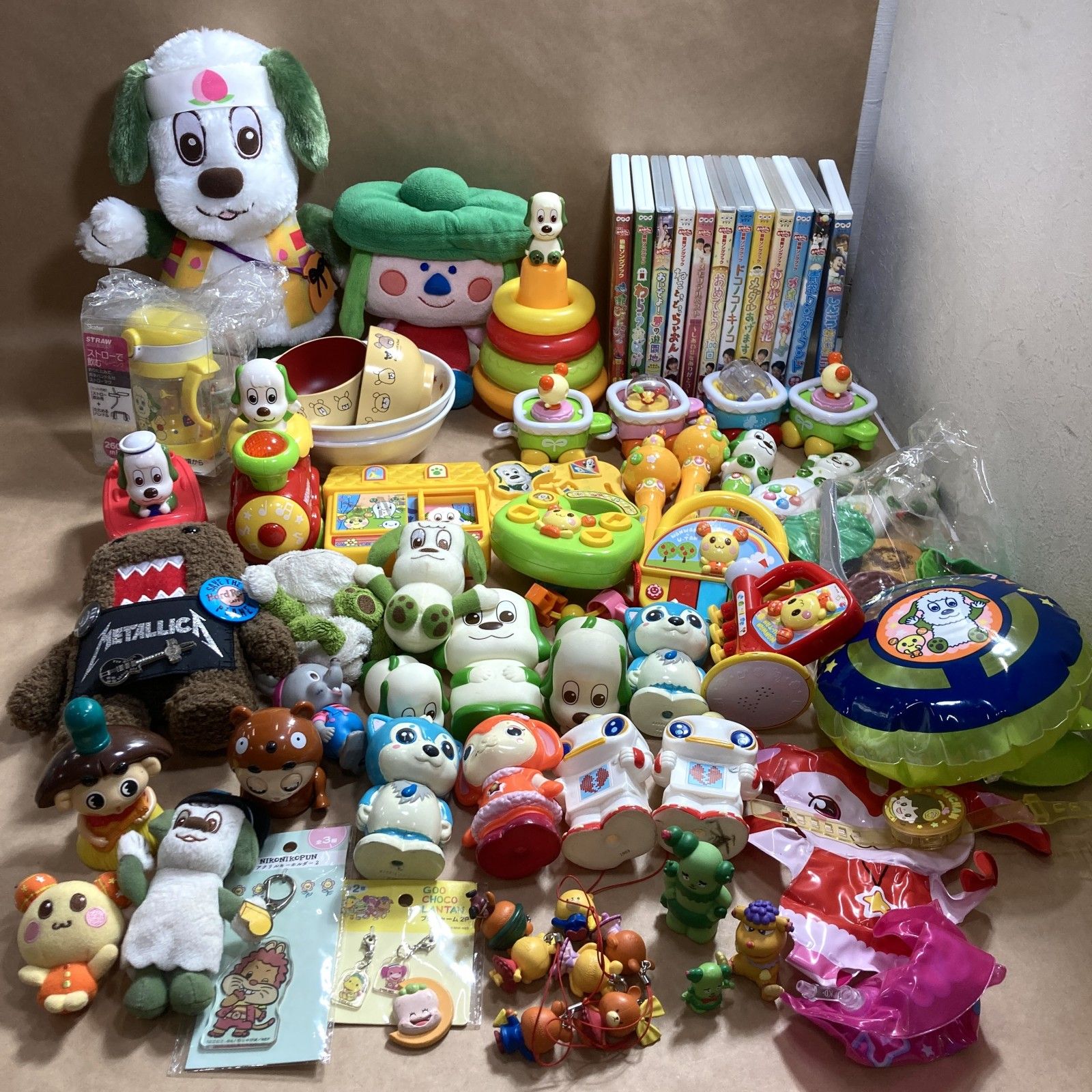 NHKキャラクターグッズまとめ売り ☆ NHKキャラクターグッズ 玩具 まとめ商品 大量 約60点 DVD、おもちゃ