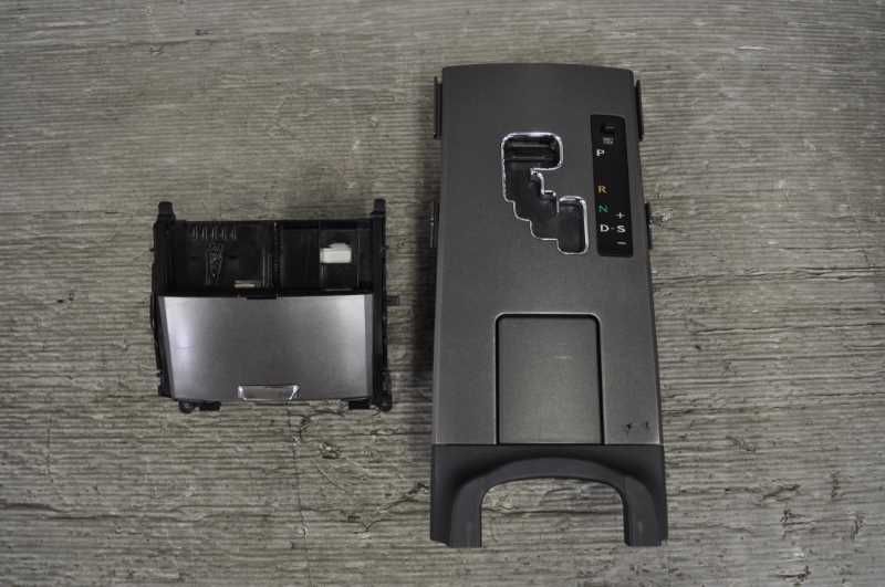 シフトパネル ドリンクホルダー センターコンソール 灰皿 (GSE20