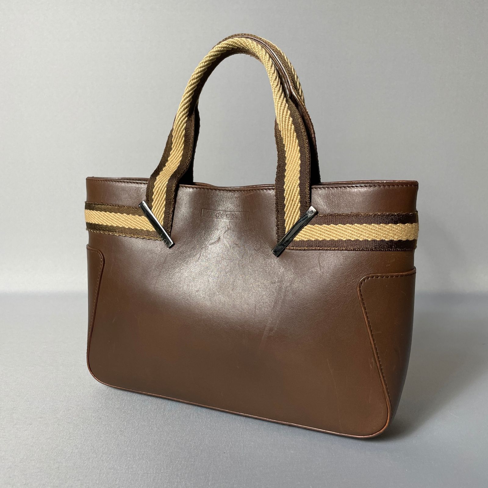 GUCCI シェリーライン　レザー　トートバッグ　ブラウン　ロゴ　ハンドバッグ GUCCI トートバッグシェリーラインレザーミニブラウンハンドバッグ