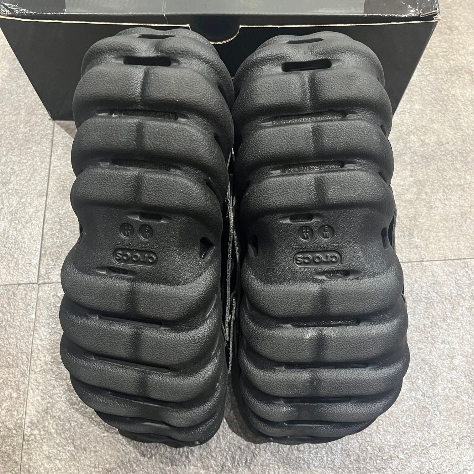 新品 Feng Chen Wang Crocs ECHO コラボ カスタム サンダル