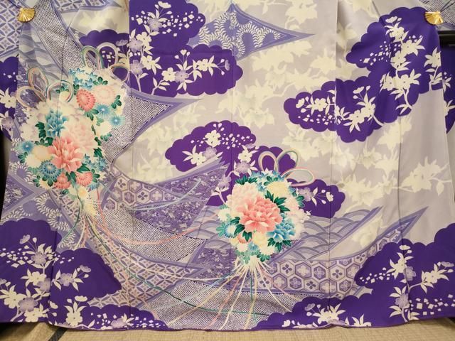 平和屋着物○豪華振袖 刺繍 熨斗草花文 暈し染め 金銀彩 正絹