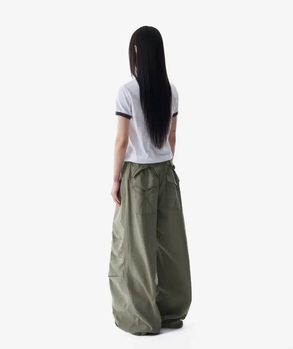 アッカム ズボン Knee Pin-tuck Studded Cotton Pants