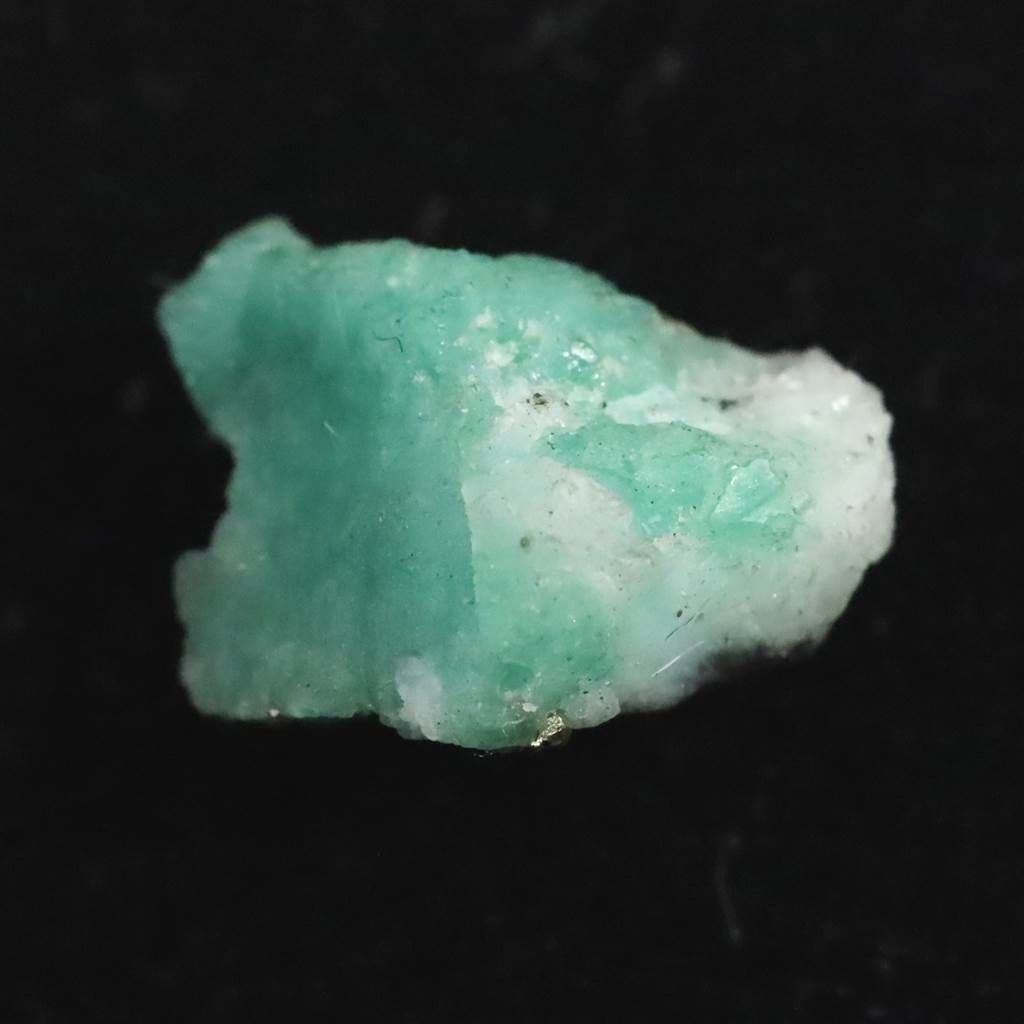 コロンビア産 エメラルド 原石 0.50g 【榎本通商29685】 - メルカリ