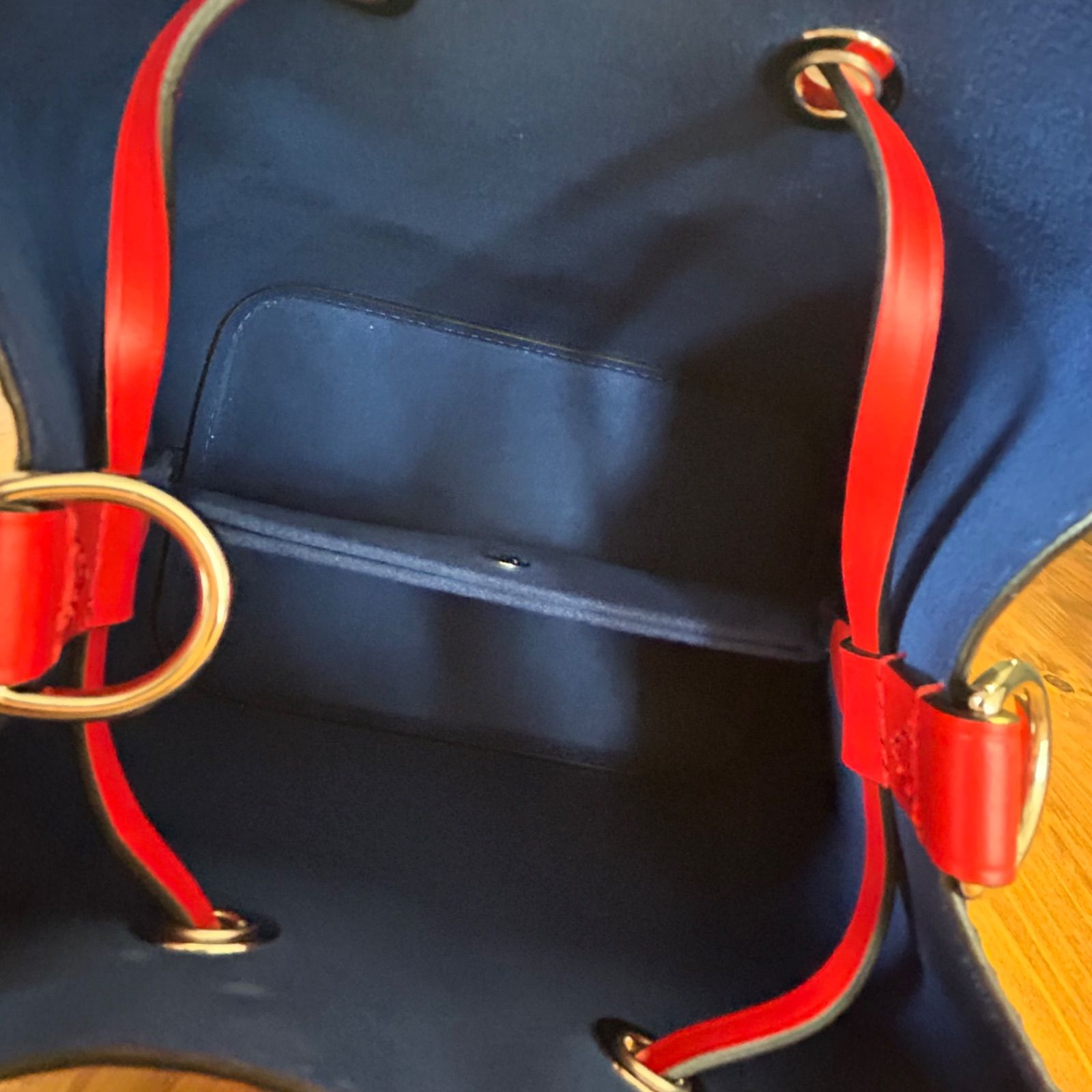 ショルダーバッグ