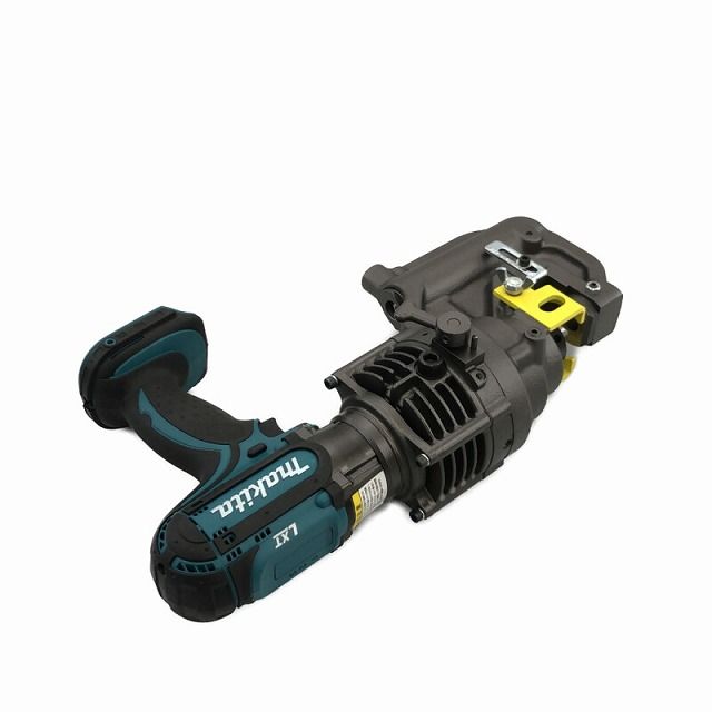 18V