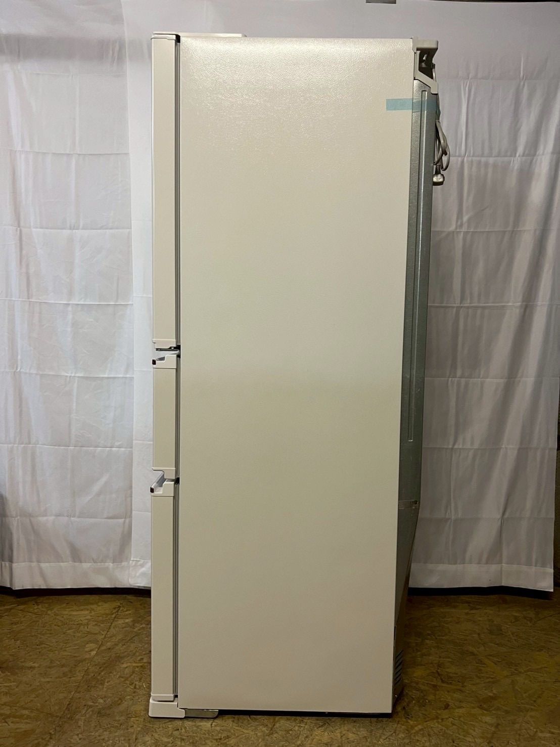 2018年製　MITSUBISHI 冷蔵庫 MR-CX27C-BR1 272L MR-CX27C-BR 冷蔵庫 グロッシーブラウン [272L /3ドア /右開きタイプ