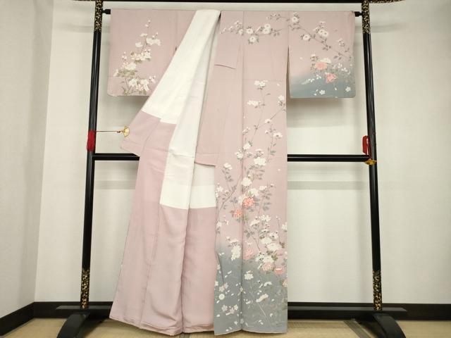 訪問着 作家物 遠山模様 金彩 暈し 白練色 K-4966 訪問着 作家物 遠山模様 金彩 暈し 白練色 K-4966