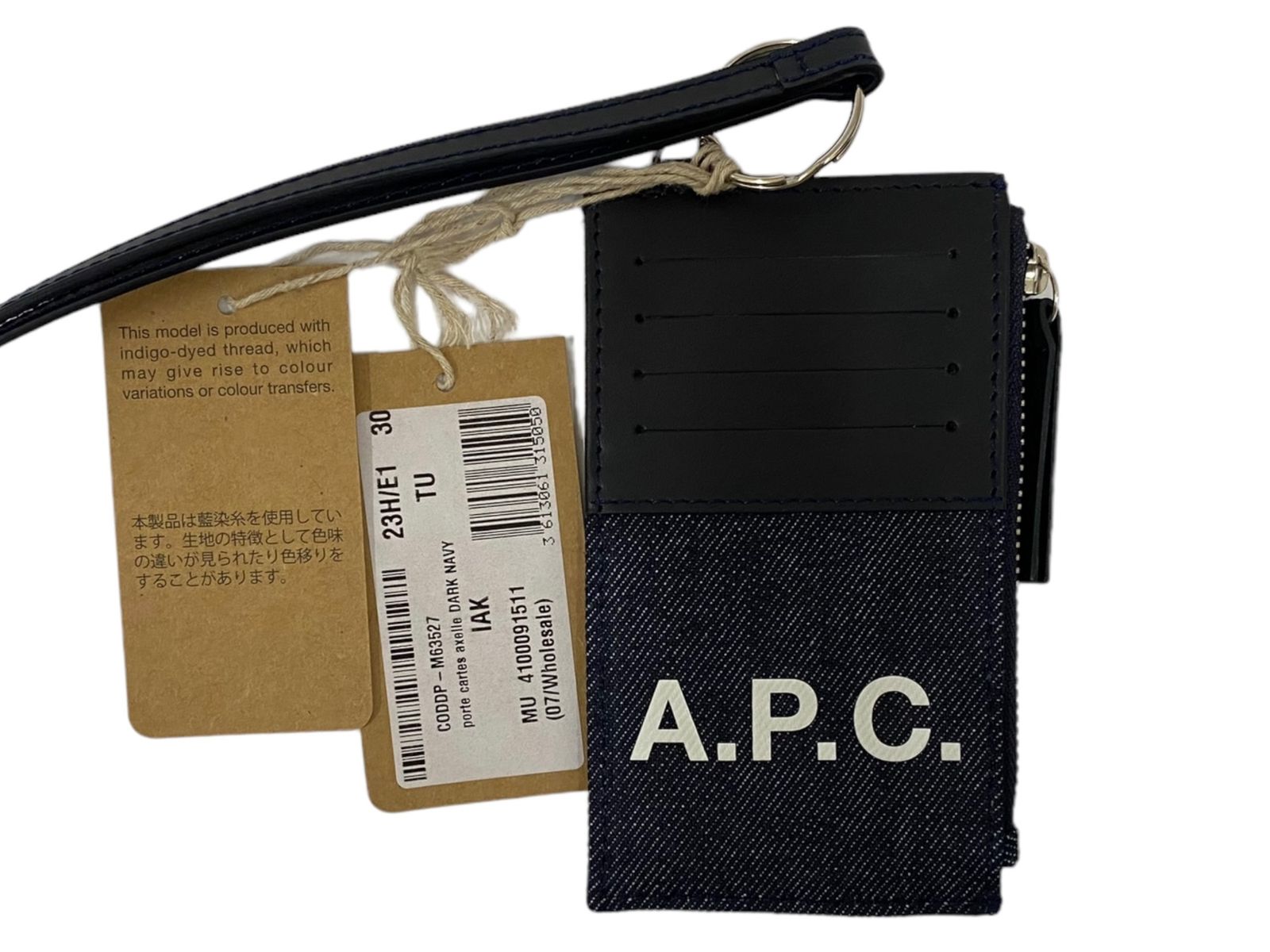 A.P.C. (アーペーセー) ストラップ付き カードケース コインケース 小銭入れ デニム×レザー 切り替え CODDP M63527 IAK  ブラック×インディゴ ウィメンズ/078 楽天市場】A.P.C. アーペーセー Axel Card Holder カードホルダー 小銭入れ  フラグメントケース レザー 本革 ...