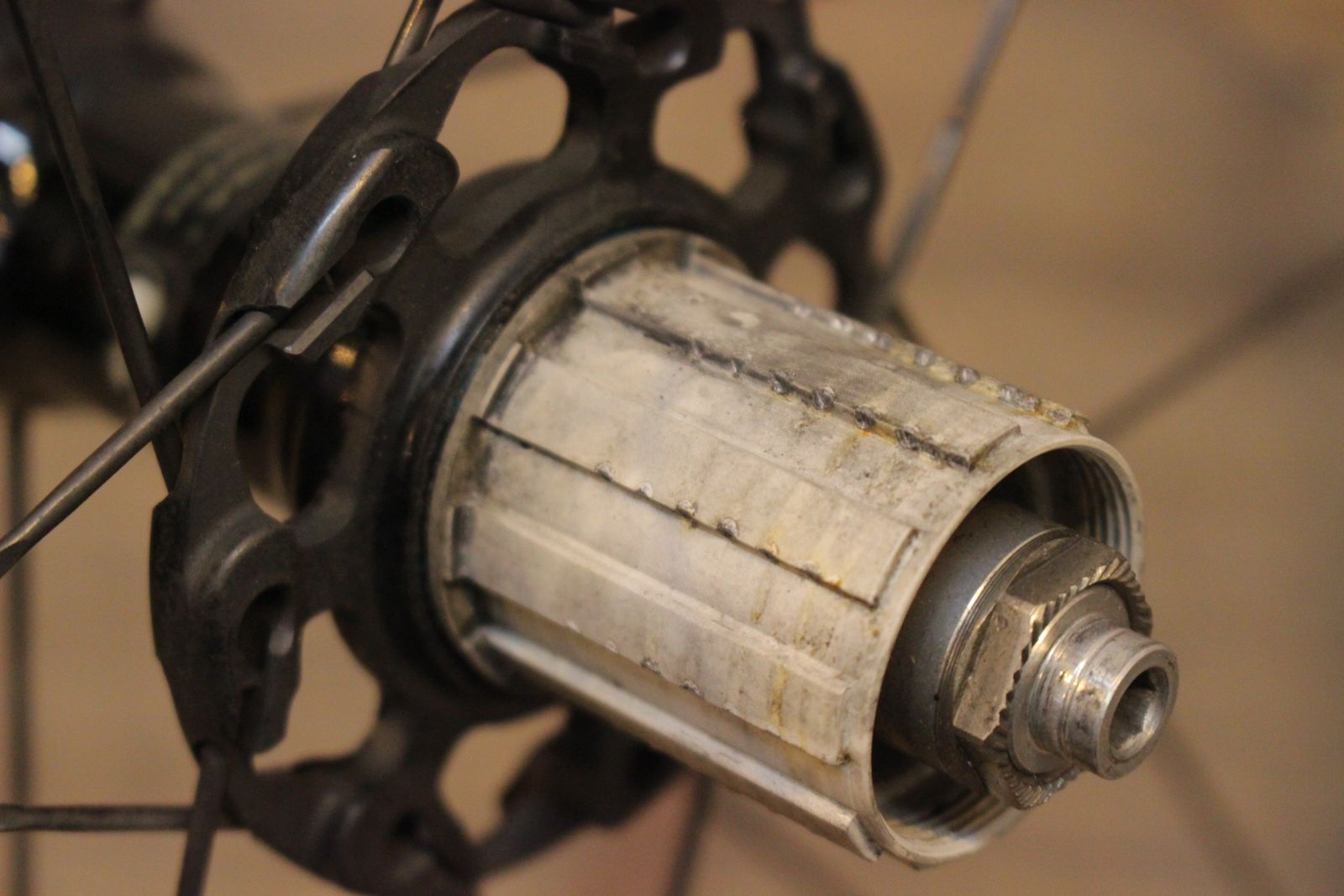 カーボン クリンチャー