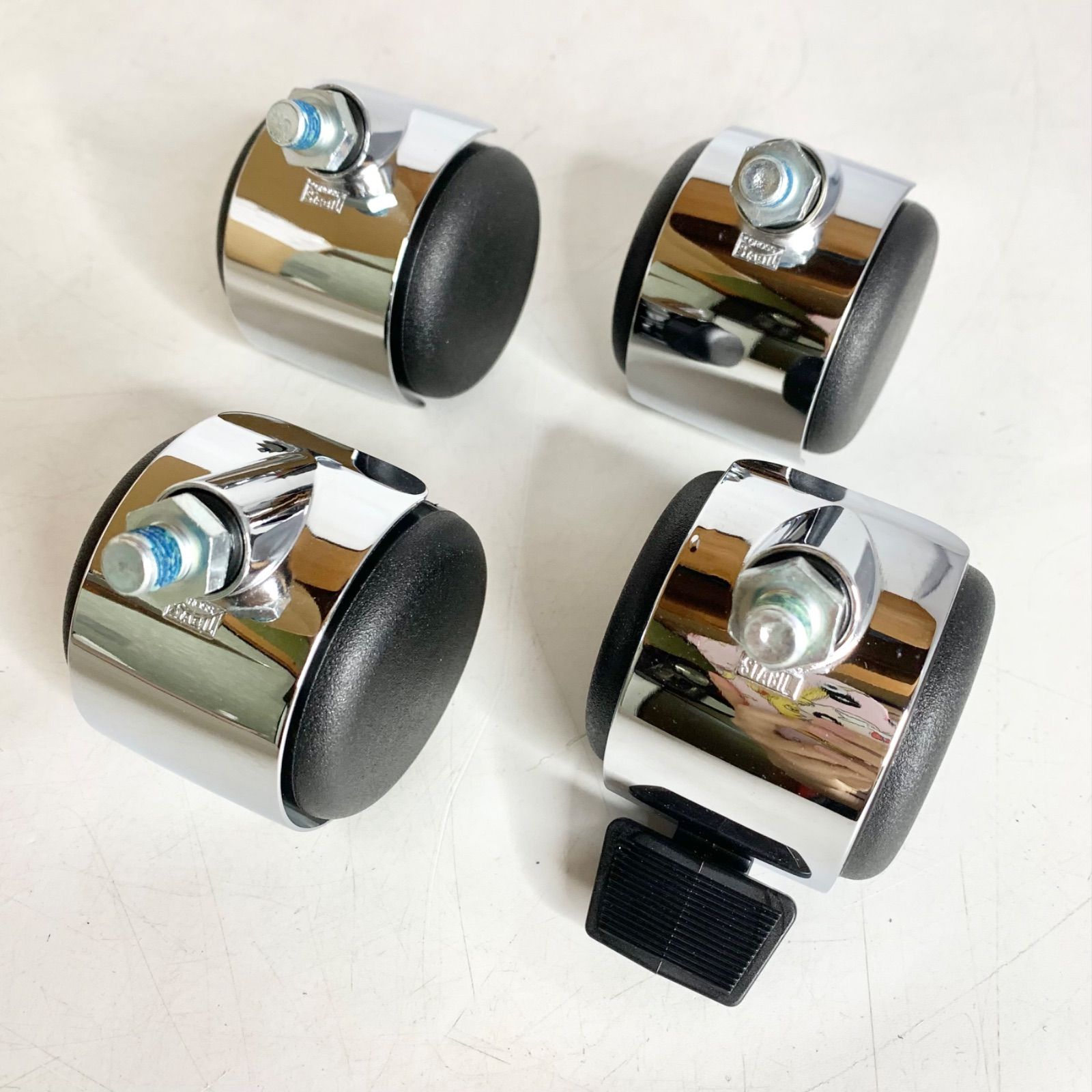 ♥ USM Haller ハラー キャスター 正規品 4個 まとめ セット コロコロ キャビネット 交換部品 ローラー