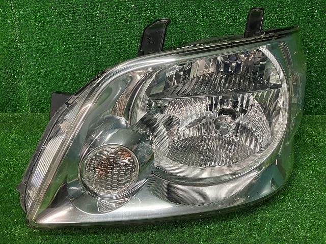 トヨタ　AZR60/65　ノア　前期　左ヘッドライト　HID　28-151　N3　レベ付き　バラスト付き　241023229