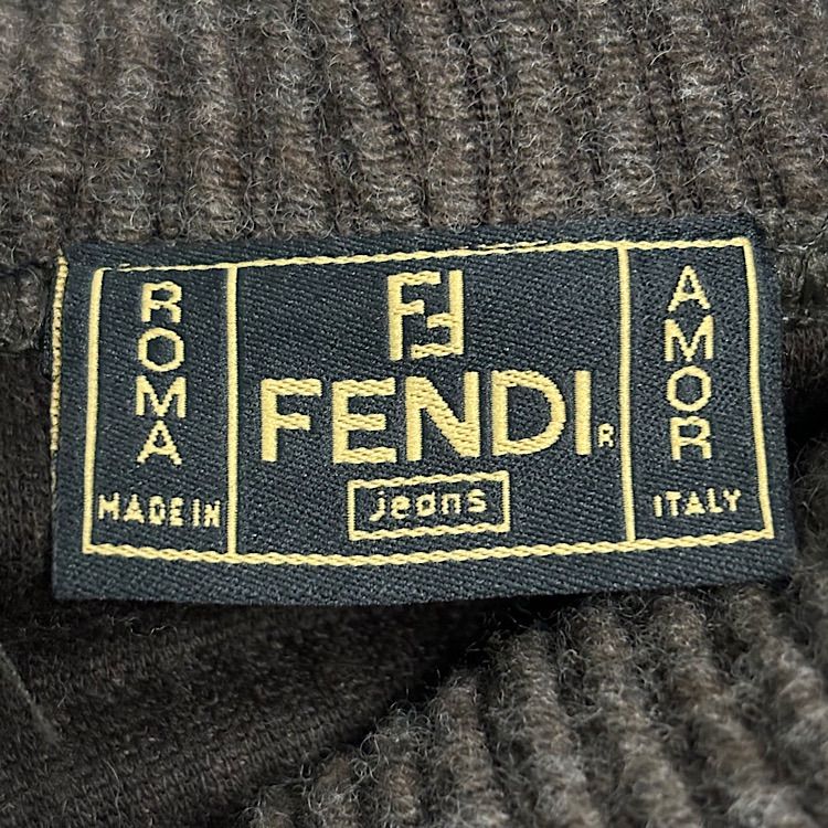 イタリア製 90s Vintage Old FENDI Jeans ヴィンテージ オールド フェンディ タートルネック ニット セーター プルオーバー  ブラウン 42 - メルカリ