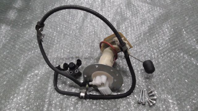 アドレス 110 4ST CE47A-101xxx の 燃料ポンプ 1758762227