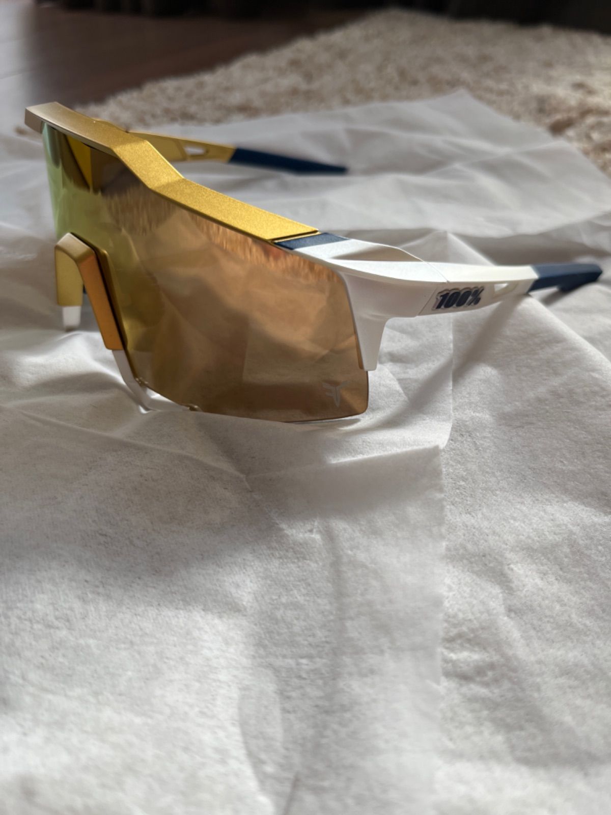 美品 100% フェルナンドタティスJr コラボ S3 ゴールド 完売品 海外限定 100%ワンハンドレッド サングラス タティスJr - メルカリ