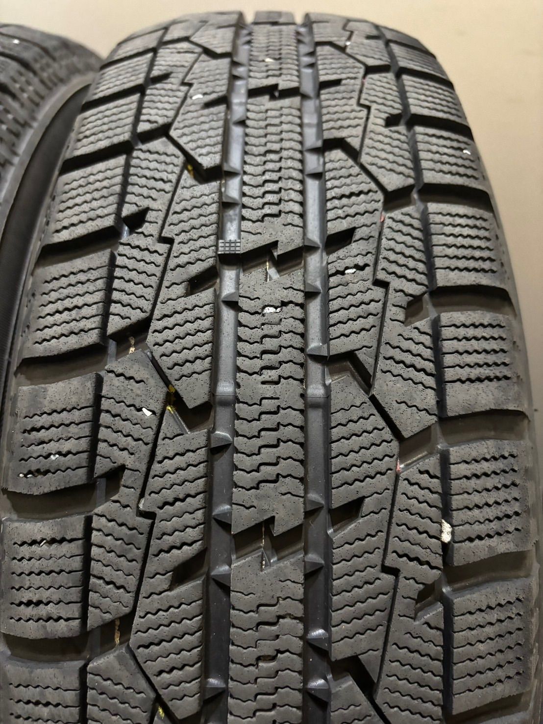 175 65R15 TOYO GARIT GIZ 20年製 スタッドレス 4本 アクア ヤリス フィット 3-K111