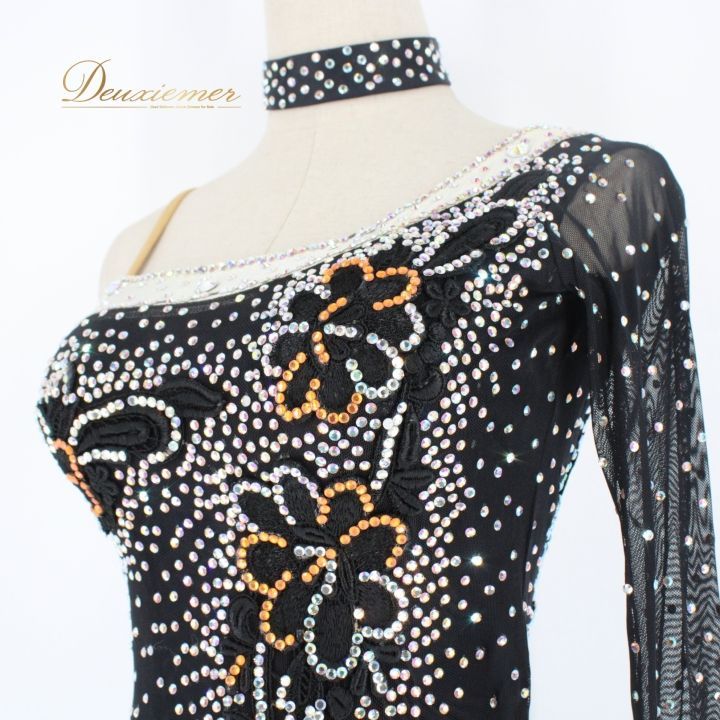 ブラック系 透け素材