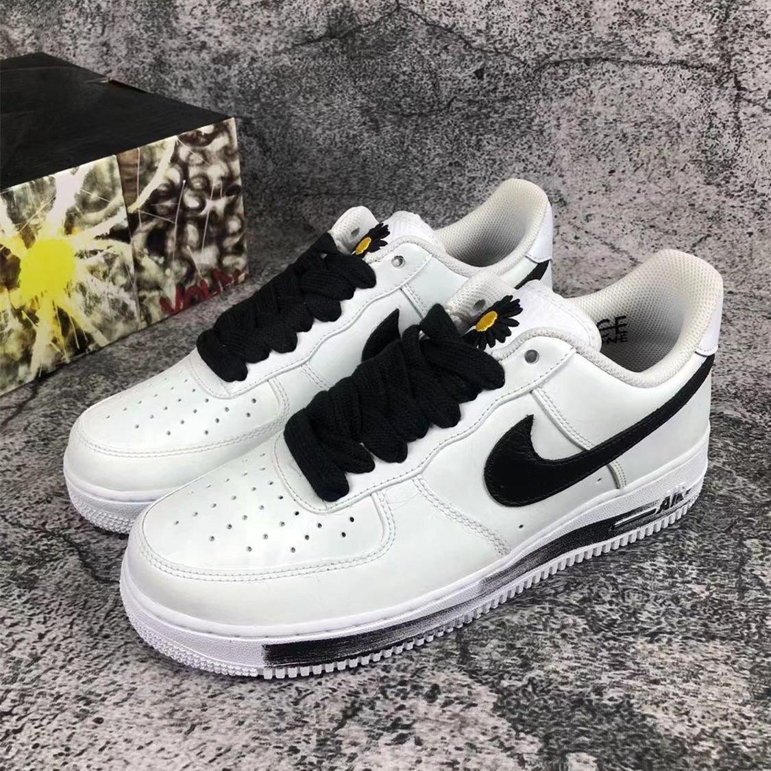 Nike Air Force 1 Low paranoise パラノイズ