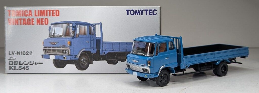トミーテック TOMICA LIMITED VINTAGE NEO 日野レンジャー KL545 水色 LV-N162c