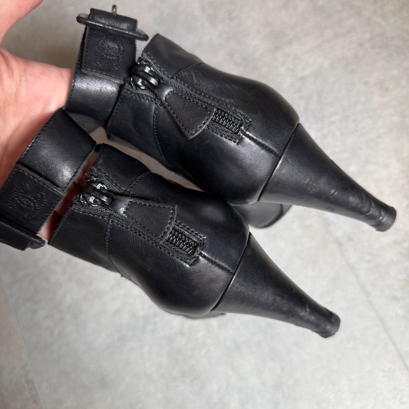 CHANEL シャネル マトラッセ レザー ベルトショートブーツ ココ