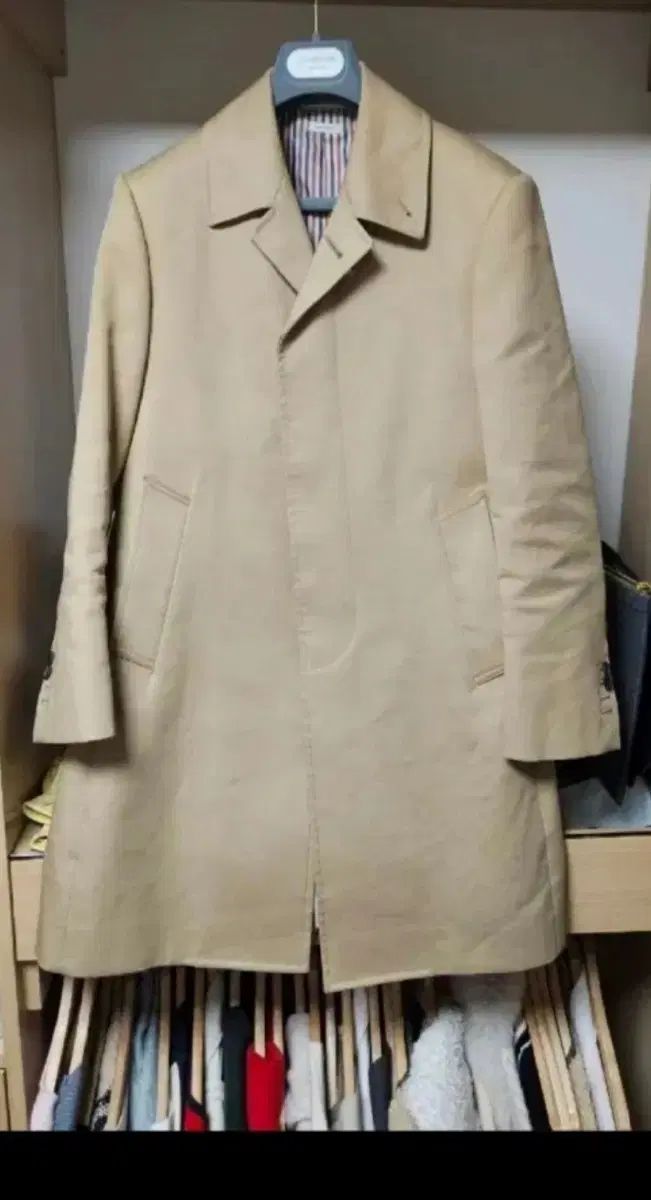 トム ブラウン ベージュ色 コート 1サイズ