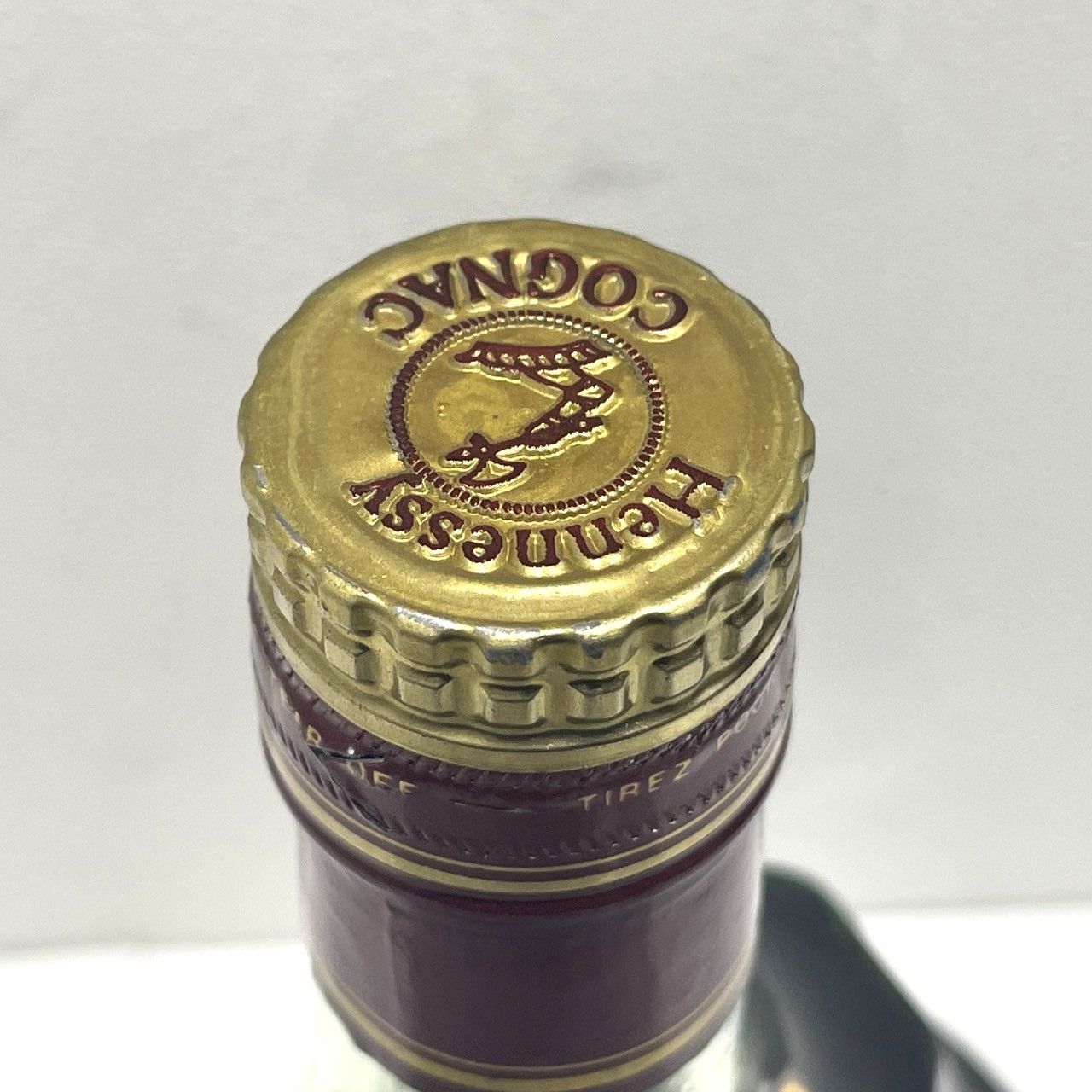 Hennessy ヘネシー　パラディ　金キャップ　700ml 箱付　古酒 ▽ヘネシー パラディ 金キャップ グリーンボトル 40% 700ml Henessy