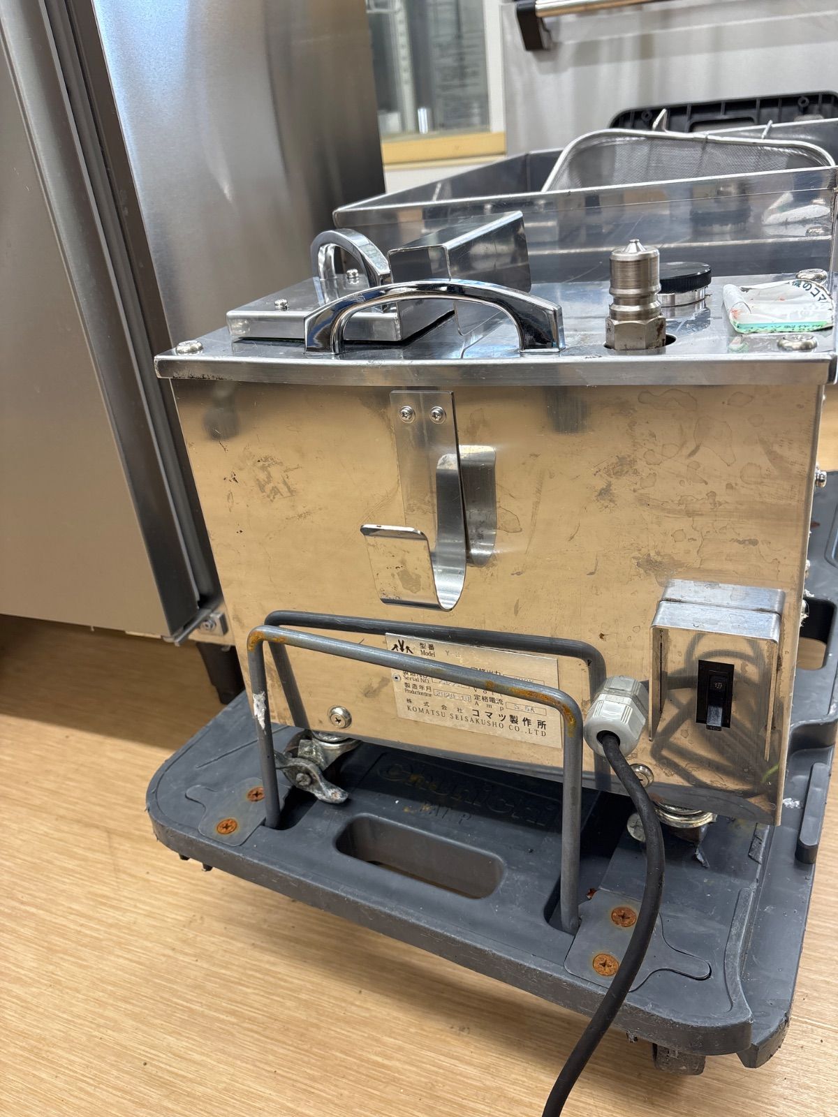 フライヤー用食用油ろ過機