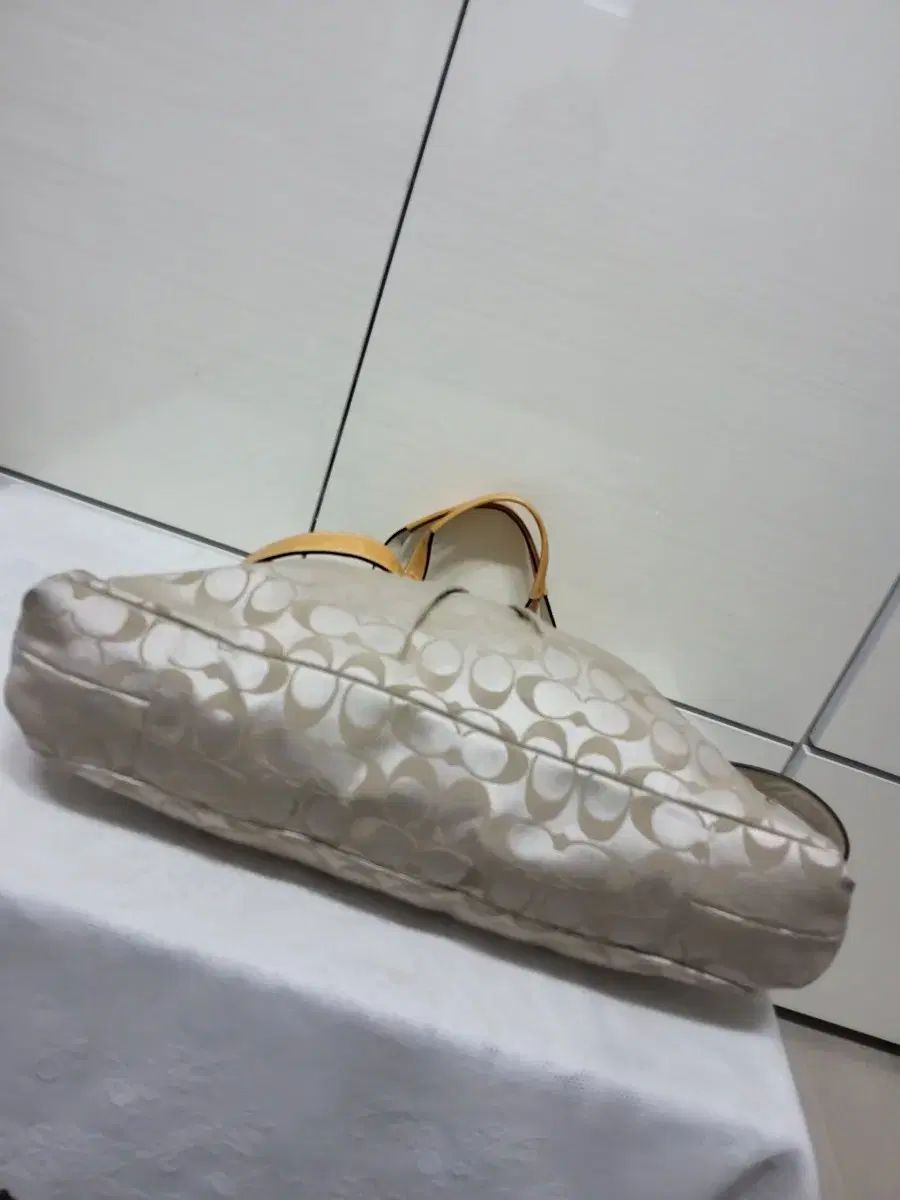 40 25
