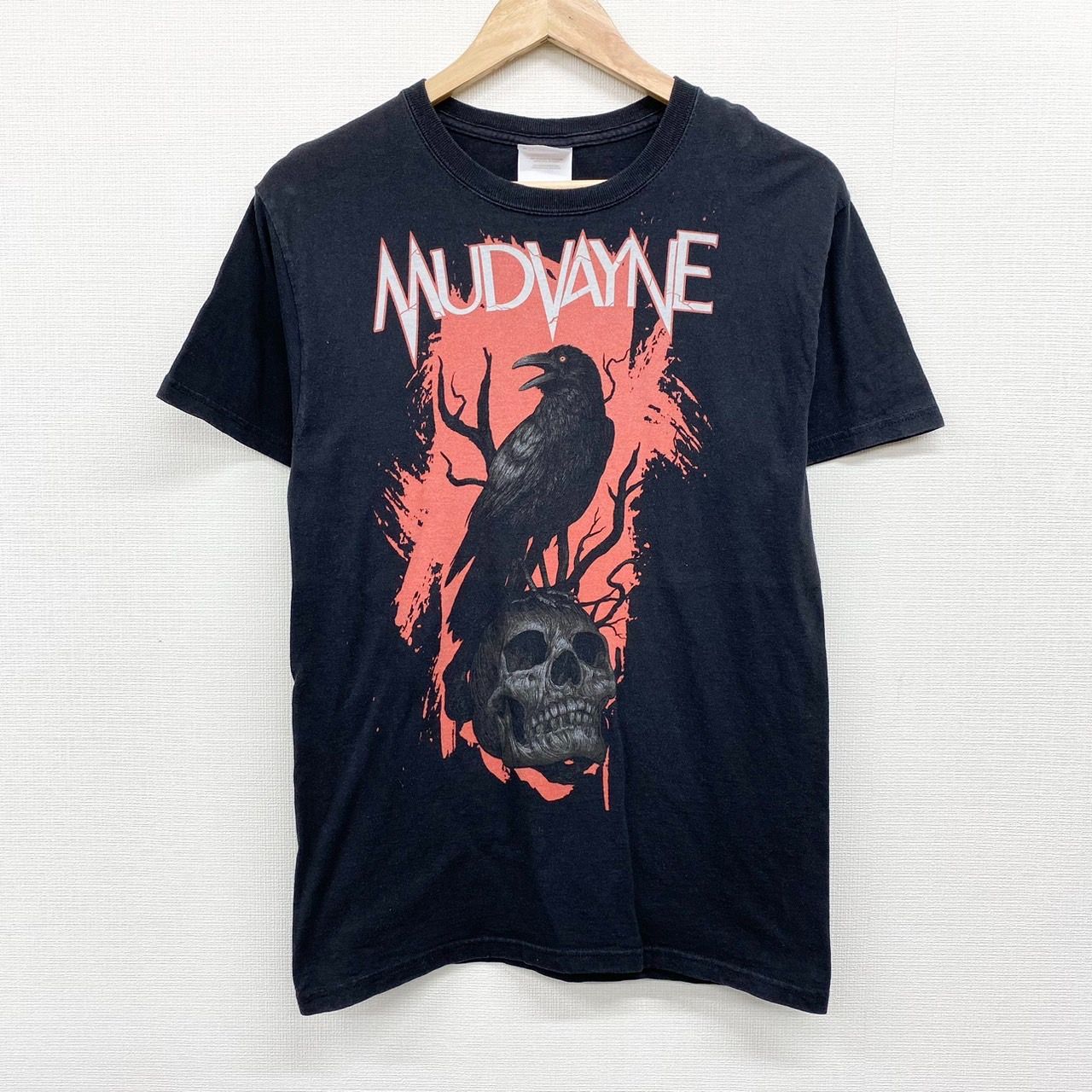 人気バンド【マッドヴェイン】半袖/Tシャツ/ブラック/スカル/ヘインズ 人気バンド【マッドヴェイン】半袖/Tシャツ/ブラック/スカル
