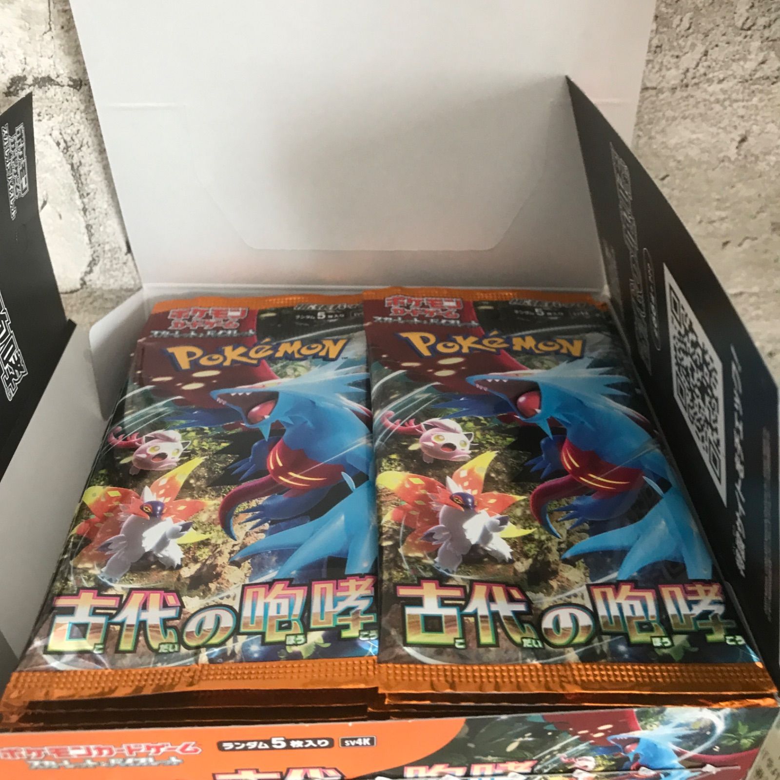 ポケモンカード 古代の咆哮 BOX 30パック - メルカリ ポケモンカード 古代の咆哮 BOX 30パック - メルカリ