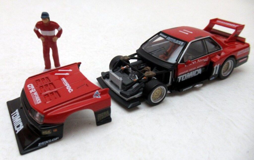 トミカ スカイライン スーパーシルエット（83年前期型） | 製品