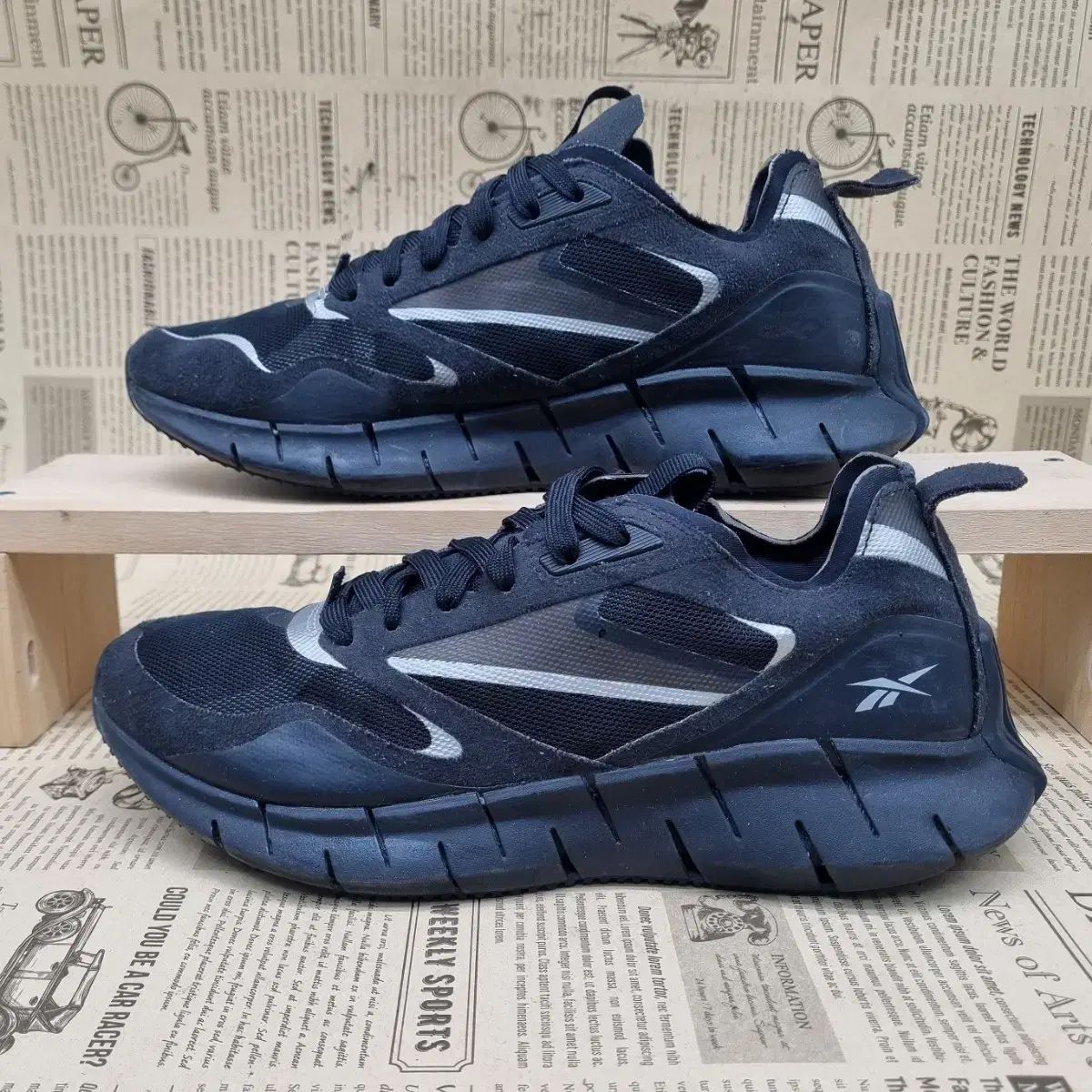 Reebok(リーボック) ジキネティカ スニーカー 250