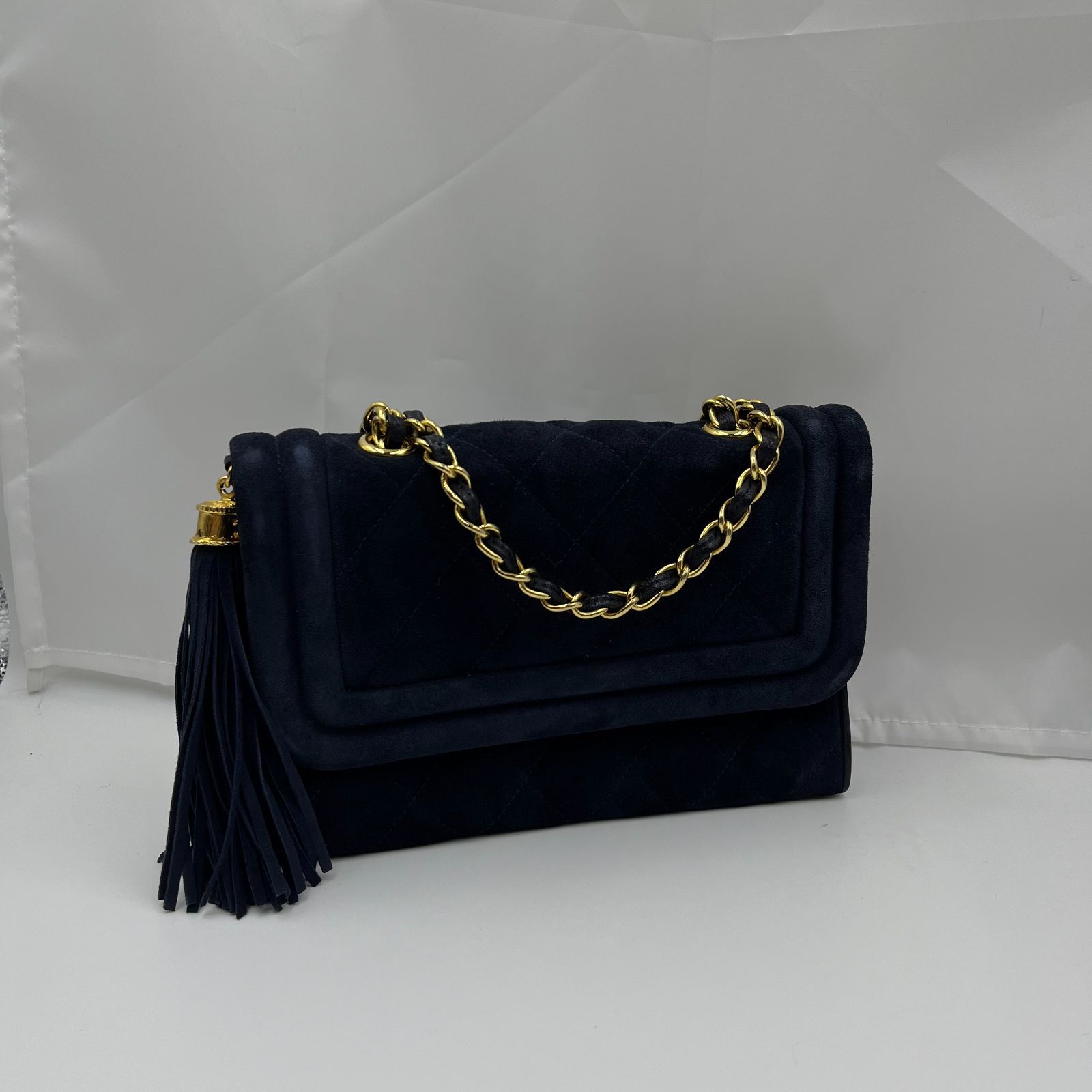 CHANEL　シャネル　ココマーク　ミニマトラッセ　ショルダーバッグ　スエード　レディース　１番台【中古商品】Shoulder bag  HIBUOCHI VINTAGE