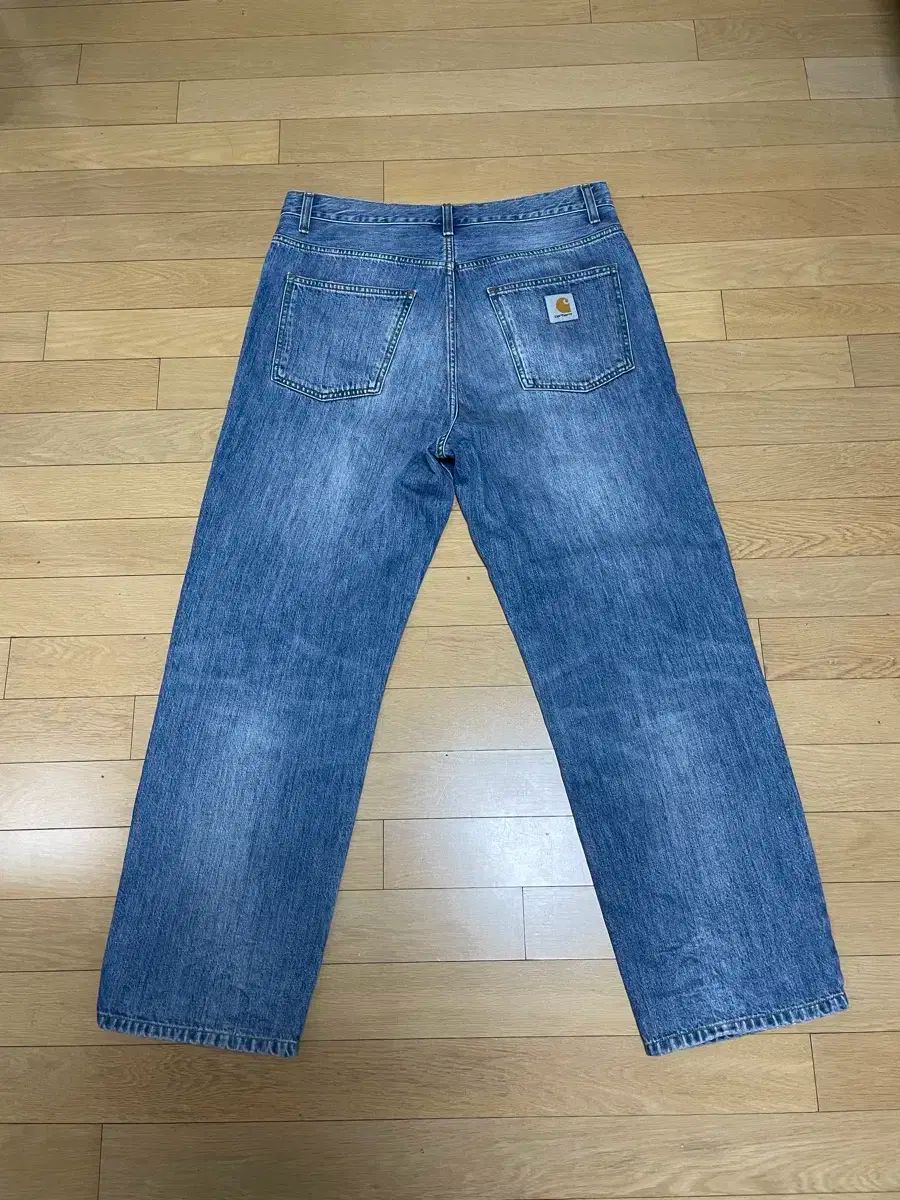 パンツ