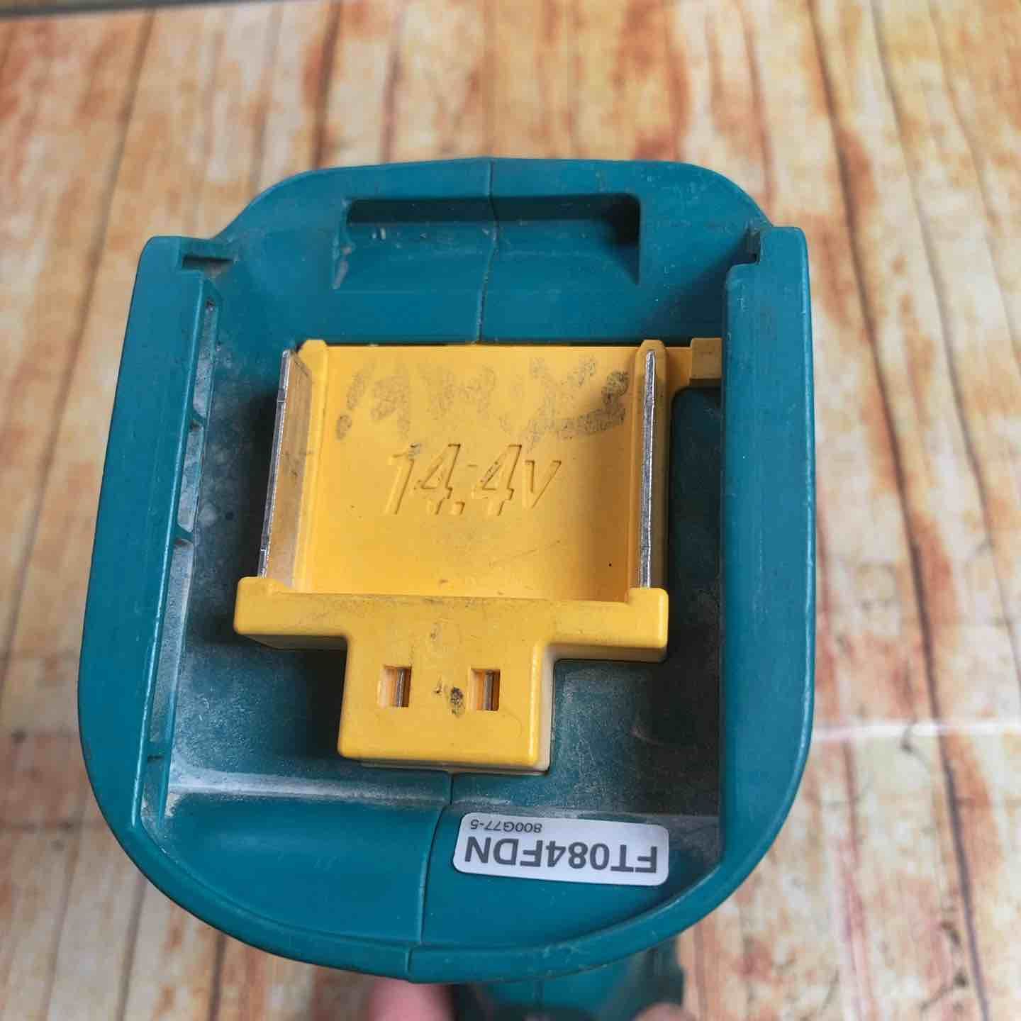 マキタ スクリュードライバ モデル：FT084FD【川崎店】 お買い得