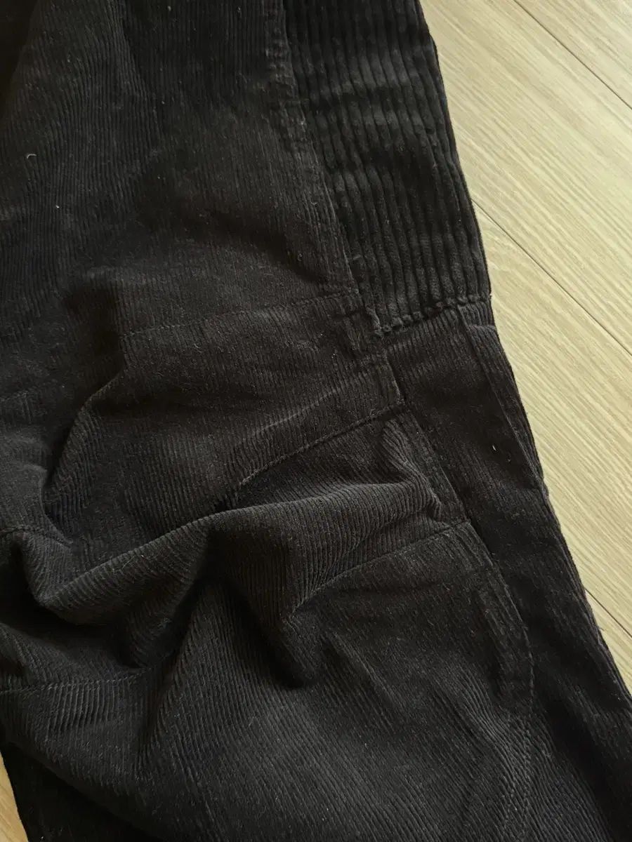 パンツ