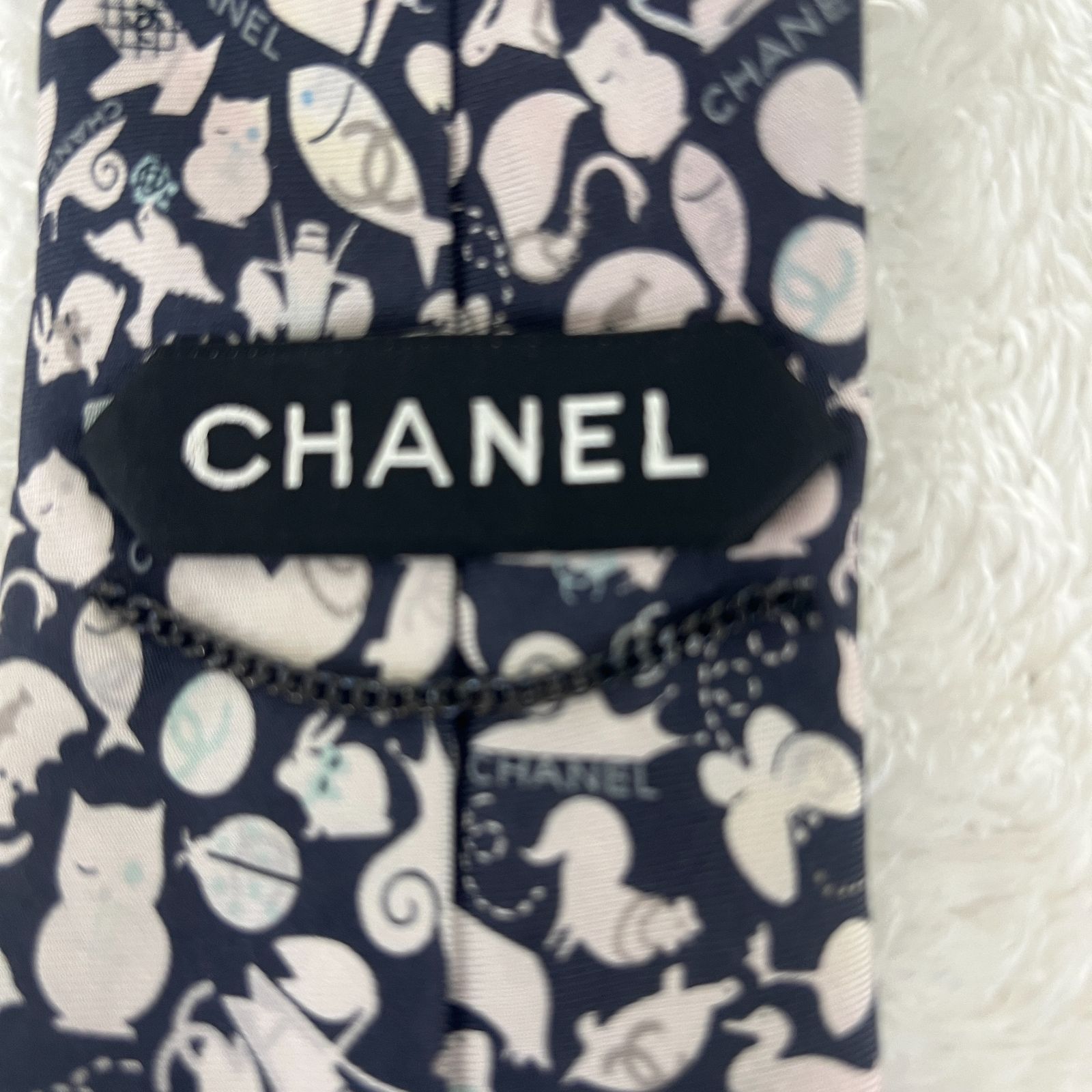 訳アリ》CHANEL (シャネル) シルクネクタイ 動物柄 - メルカリ