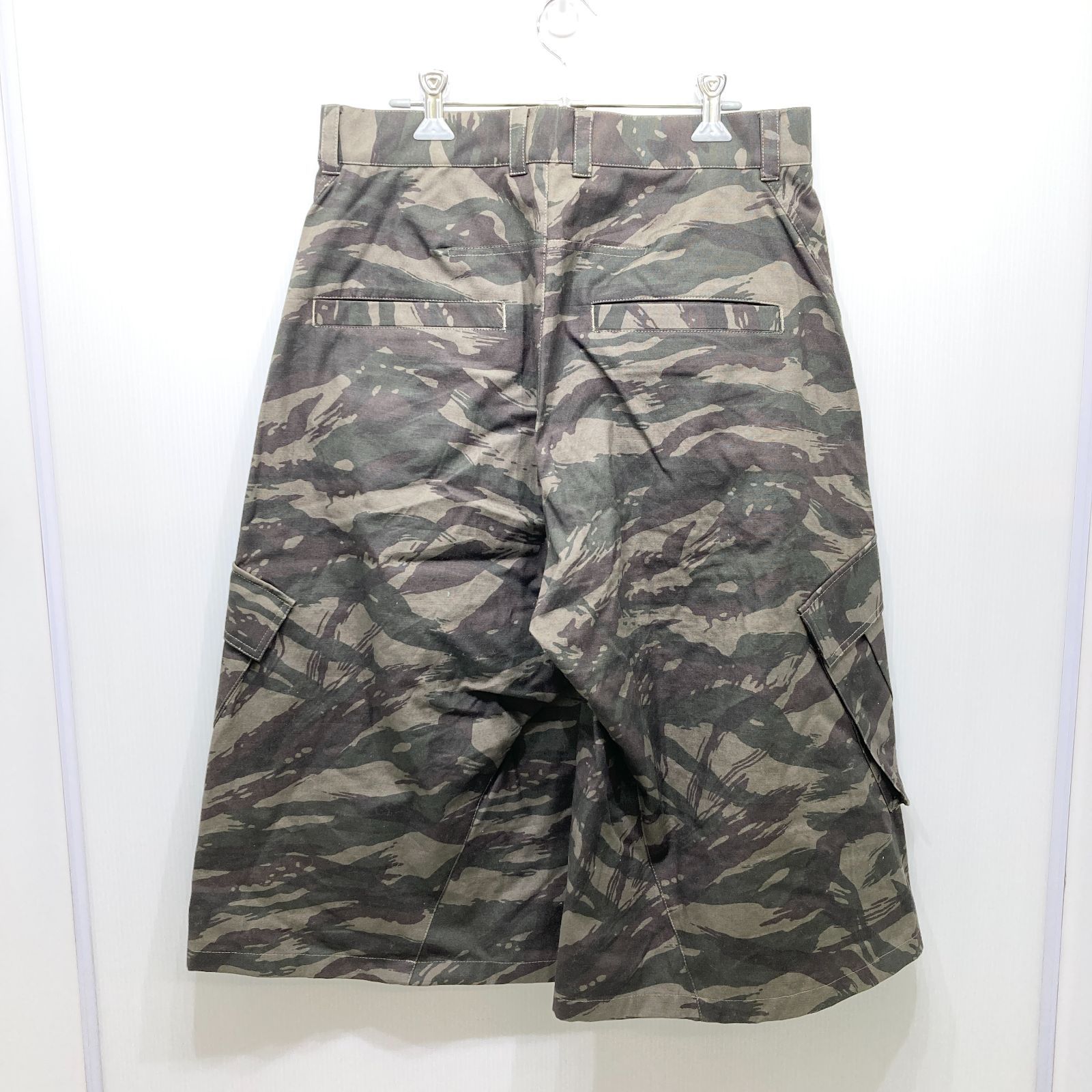 YUKI HASHIMOTO ユウキハシモト SHORT BAGGY TWISTED MILITARY