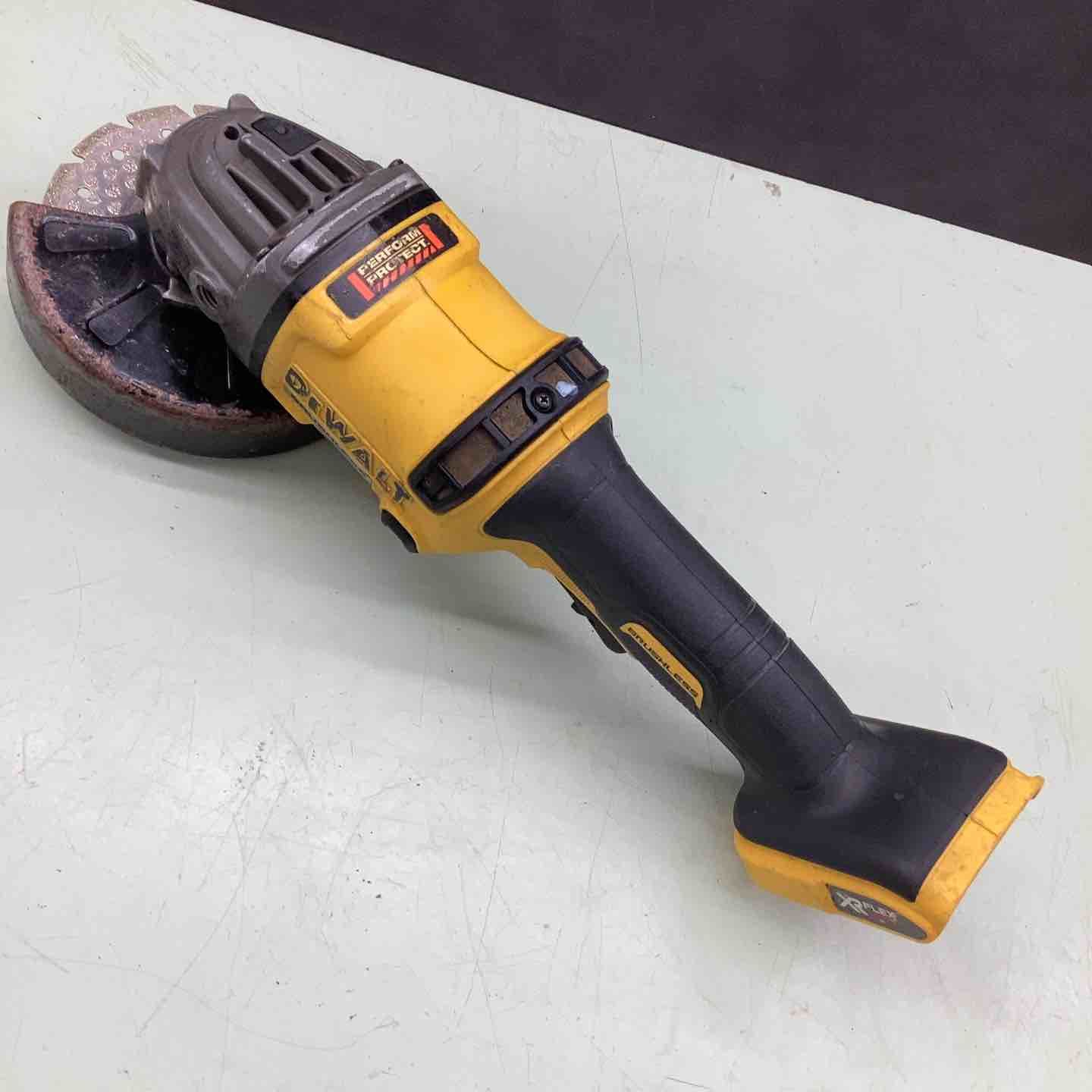 DeWALT