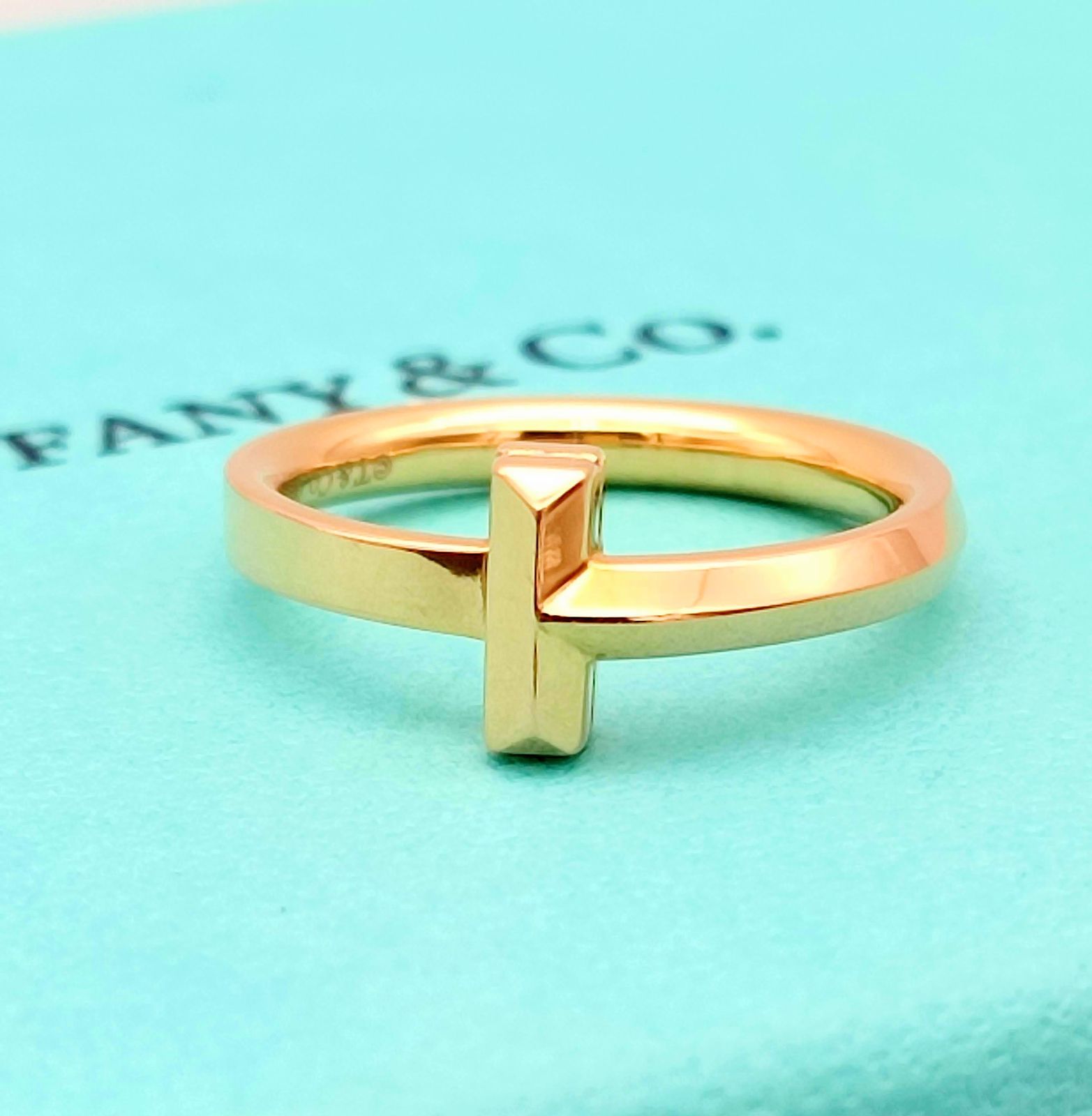 美品】Tiffany ティファニー Tワンリング 750 K18 9号 - メルカリ