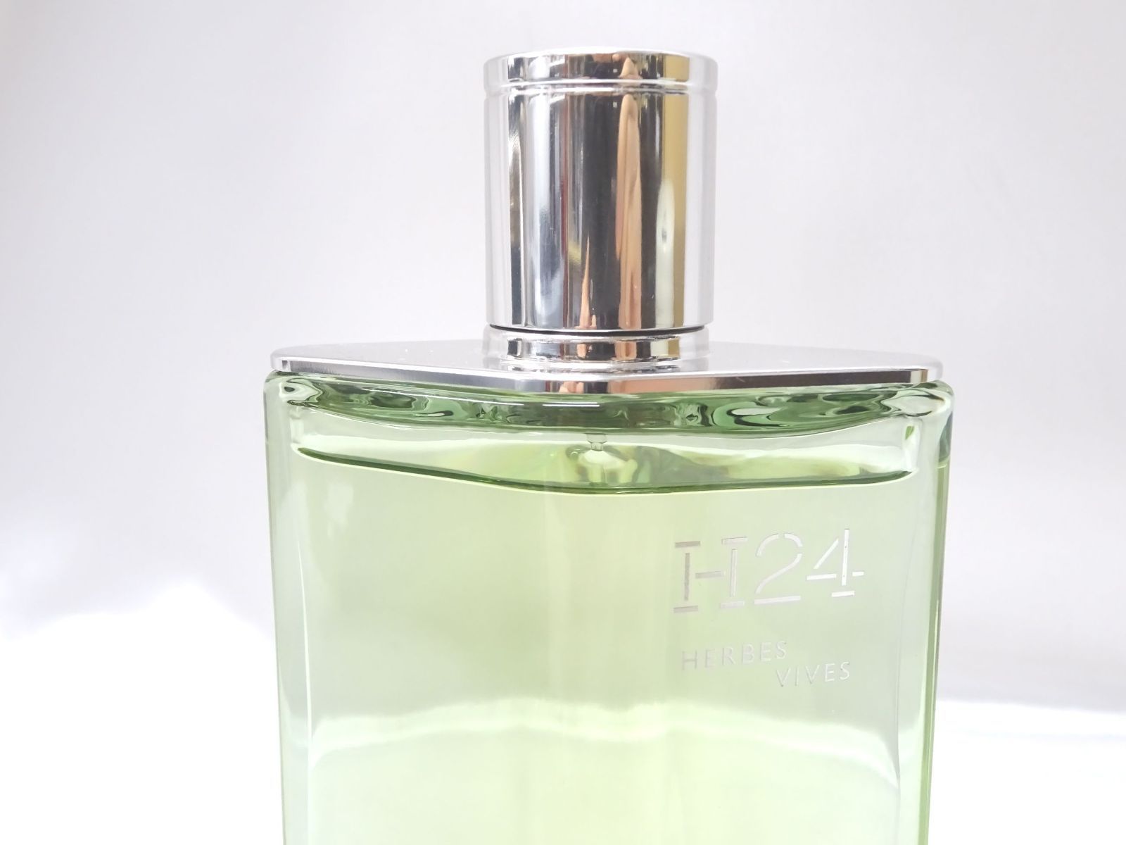 100ml/ほぼ満タン】HERMES H24 HERBES VIVES エルメス 香水 エルヴ