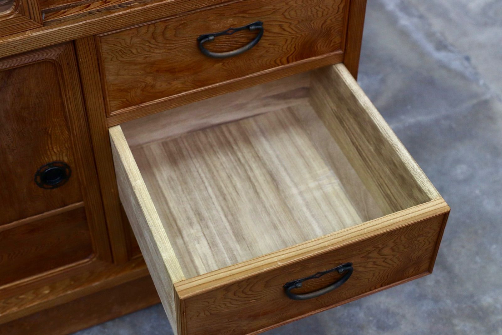 飾り棚 サイドボード