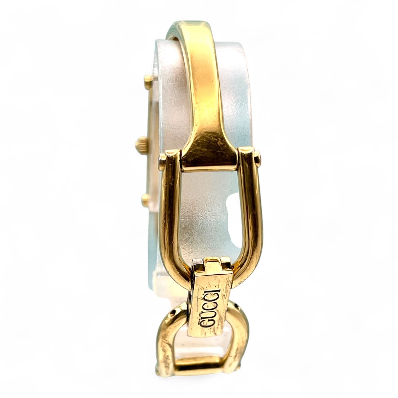 グッチ 1500 レディース ゴールド バングル 黒文字盤 ヴィンテージ 稼働