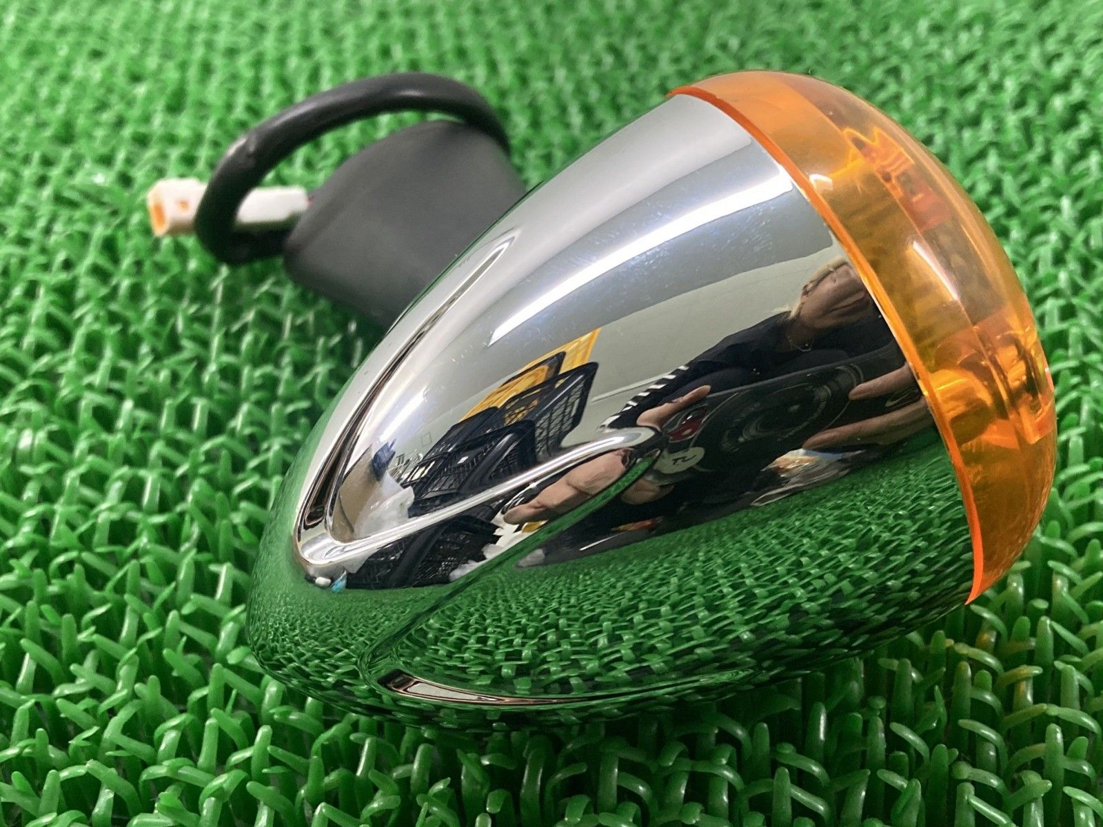 スカウト リアウインカー 片側 2235|W034 インディアン 純正 バイク 部品 2235 W034 ステー 割れ欠け無し 品薄 Ui