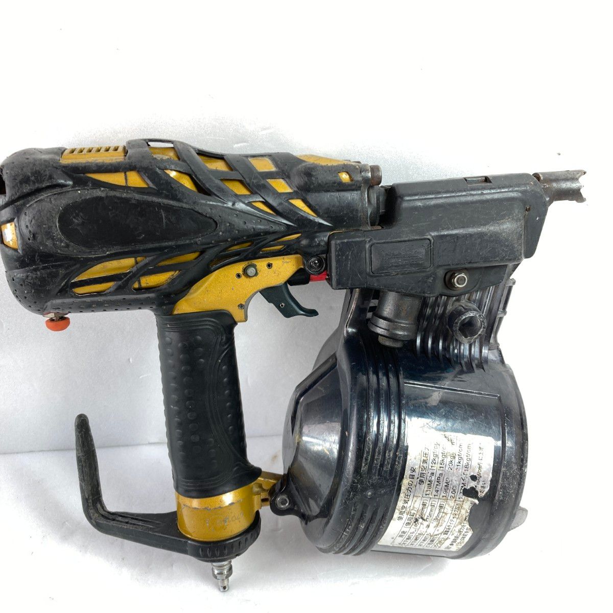 HITACHI 日立 90mm 高圧ロール釘打ち機 ケース付 NV90HM