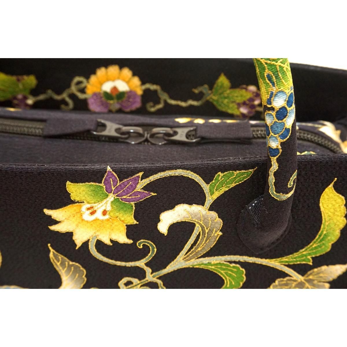 新品】利休バッグ 岡重 専用 岡重 利休バッグ 黒 金彩 象 唐草模様